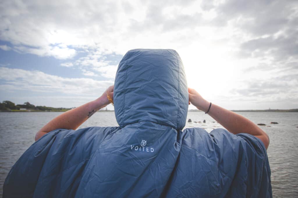 VOITED Outdoor Change Robe Review Katy Jane Dives KatyJaneDives