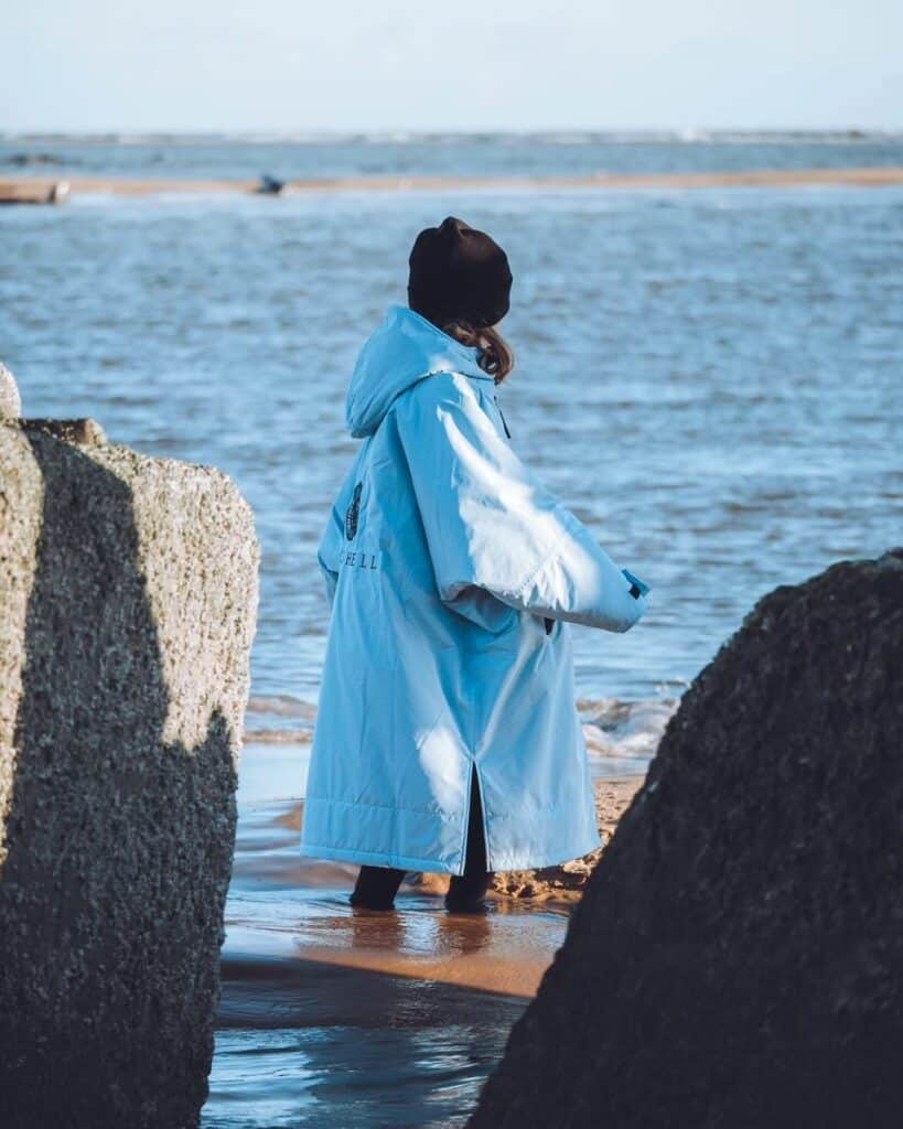 child-in-seashell-robe