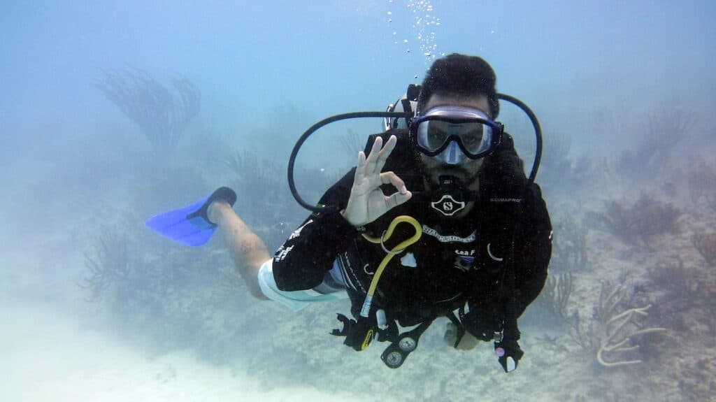 Scuba diving with glasses